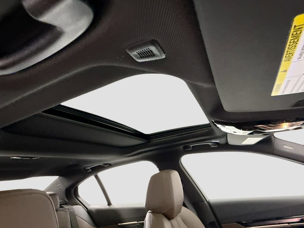 New 2026 BMW i5 eDrive40 w/ Premium Package image 17