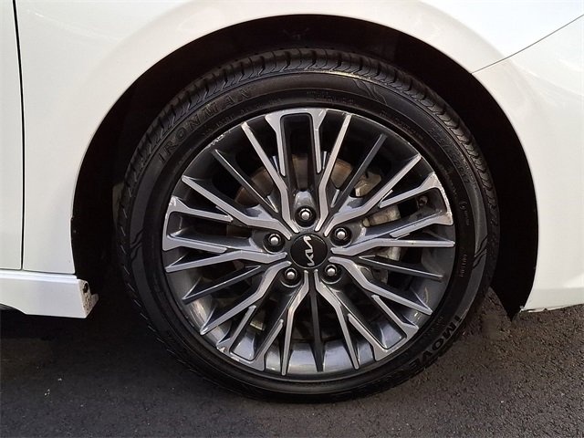 Used 2023 Kia Forte GT-Line w/ GT-Line Technology Package image 12