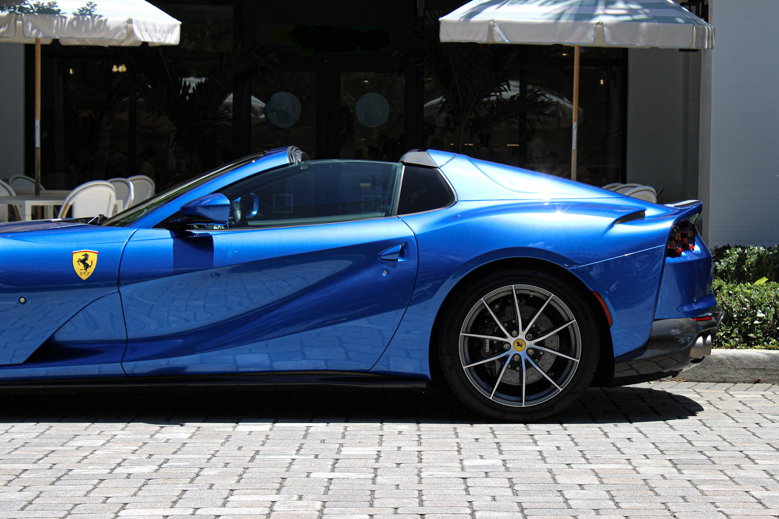 Certified 2022 Ferrari 812 GTS RWD image 5