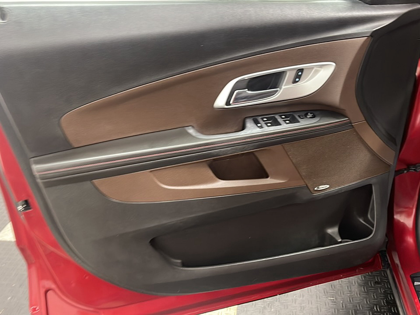 Used 2012 Chevrolet Equinox LTZ FWD image 13