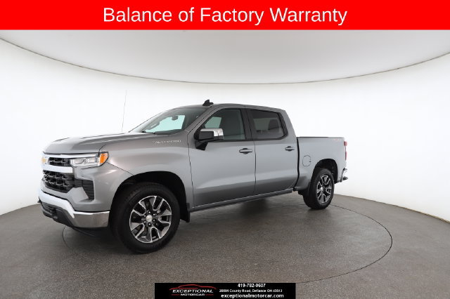 Used 2023 Chevrolet Silverado 1500 LT AWD/4WD image 3