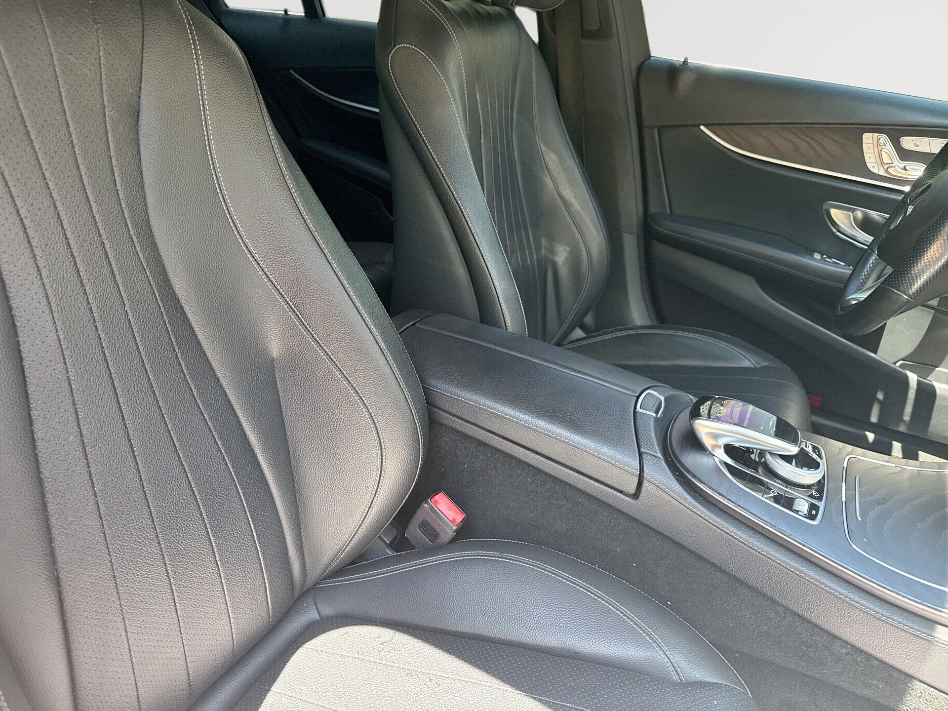 Used 2018 Mercedes-Benz E 300 w/ Premium 1 Package image 24