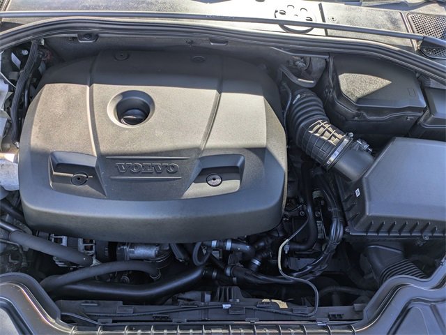 Used 2016 Volvo S60 T6 R-Design Platinum w/ Climate Package image 11