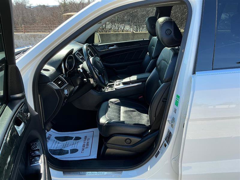 Used 2016 Mercedes-Benz GL 450 4MATIC image 29