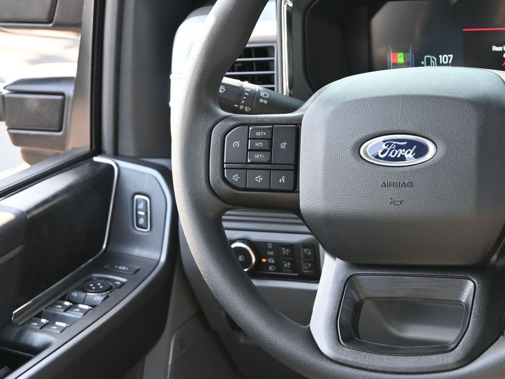 New 2026 Ford F350 XLT image 29