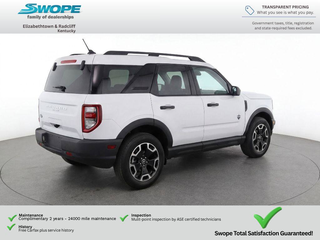 Used 2023 Ford Bronco Sport Outer Banks w/ Tech Package AWD/4WD image 6