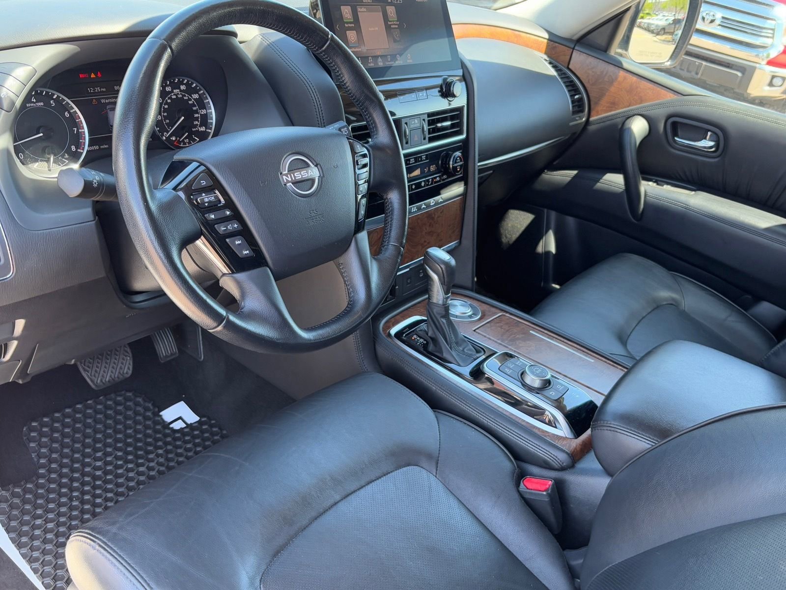 Certified 2024 Nissan Armada SL w/ Captain's Chairs Package image 16