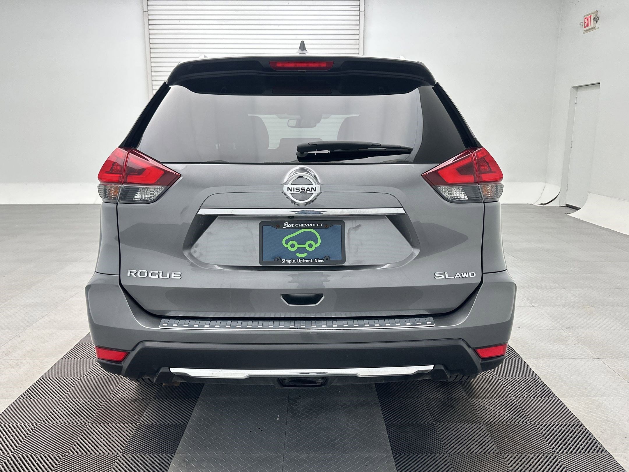 Used 2018 Nissan Rogue SL w/ Premium Package image 10