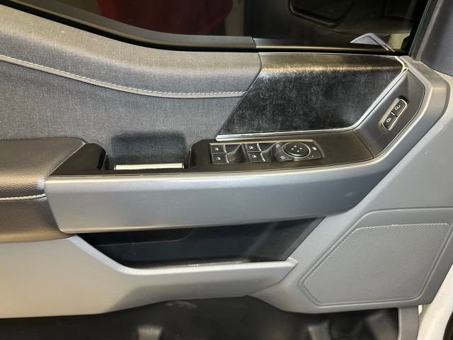 Used 2023 Ford F150 Lightning XLT AWD/4WD image 39