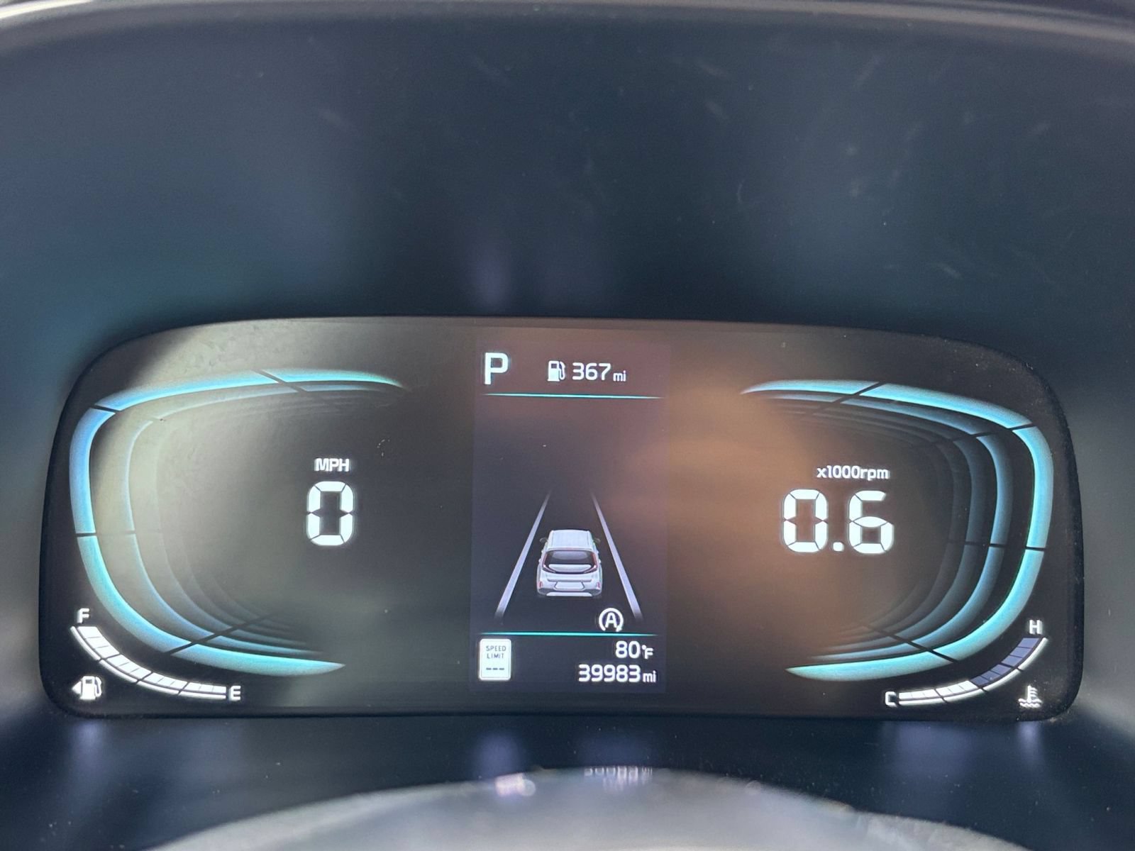 Used 2025 Kia Soul LX w/ LX Technology Package FWD image 37