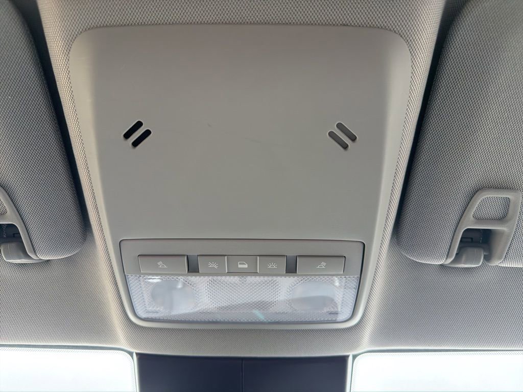 Used 2022 Chevrolet Trax LS w/ Tint and Cruise Package AWD/4WD image 26