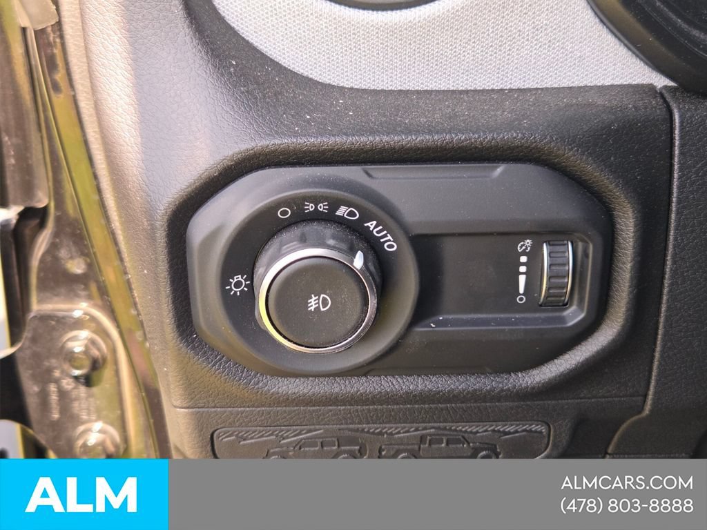 Used 2024 Jeep Wrangler Unlimited Sport AWD/4WD image 28