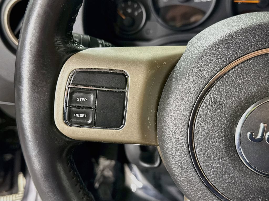 Used 2017 Jeep Patriot 75th Anniversary w/ Power Value Group FWD image 20