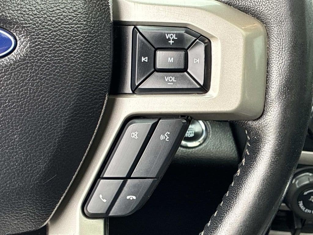Used 2020 Ford F150 Lariat w/ Equipment Group 502A Luxury AWD/4WD image 27