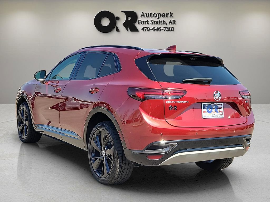 Used 2022 Buick Envision Essence w/ Technology Package II FWD image 4