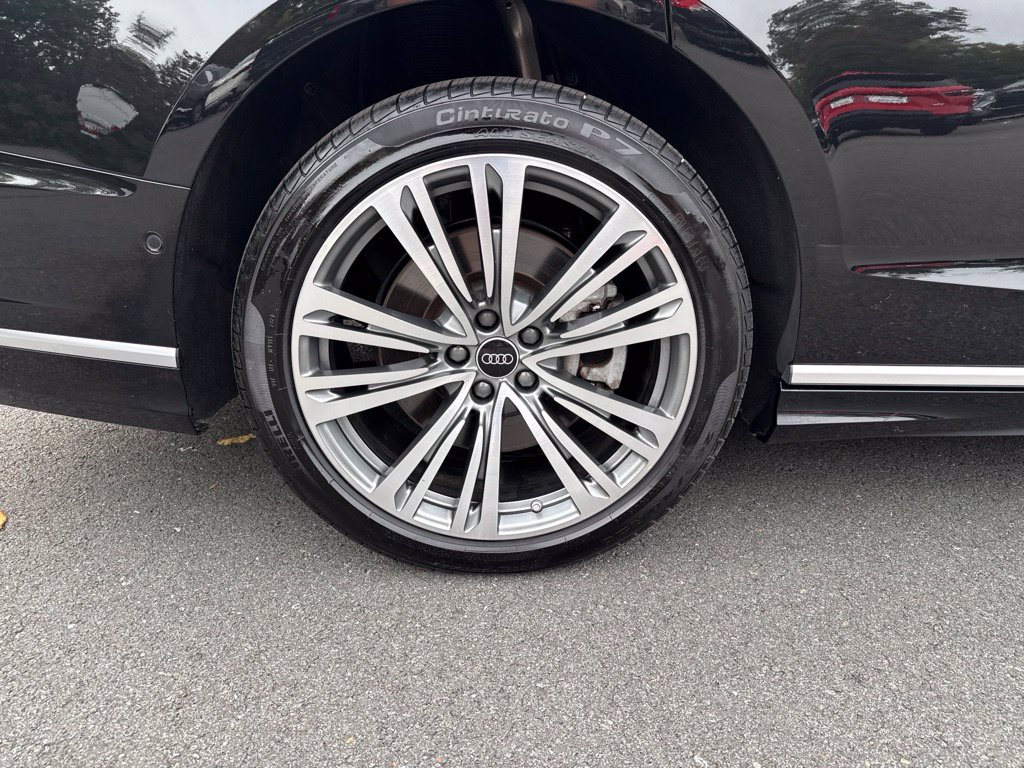 Used 2023 Audi A8 L 3.0T w/ Luxury Package AWD/4WD image 9