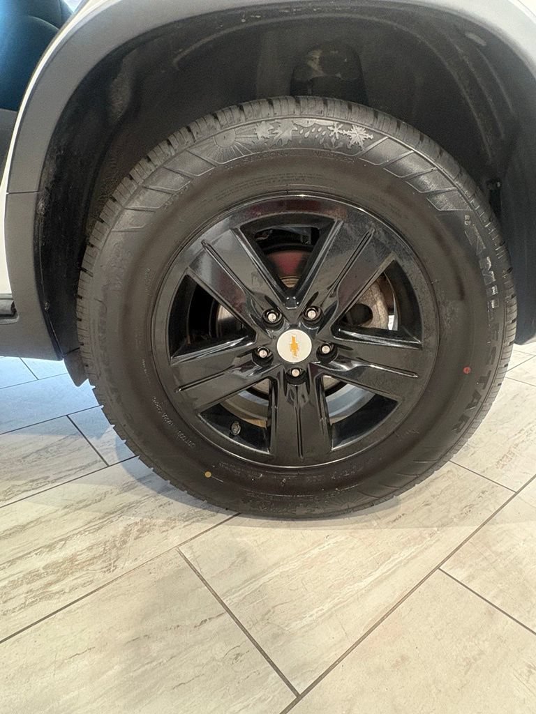 Used 2020 Chevrolet Trax LS AWD/4WD image 10