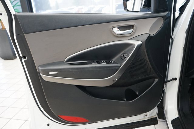 Used 2017 Hyundai Santa Fe Sport image 19