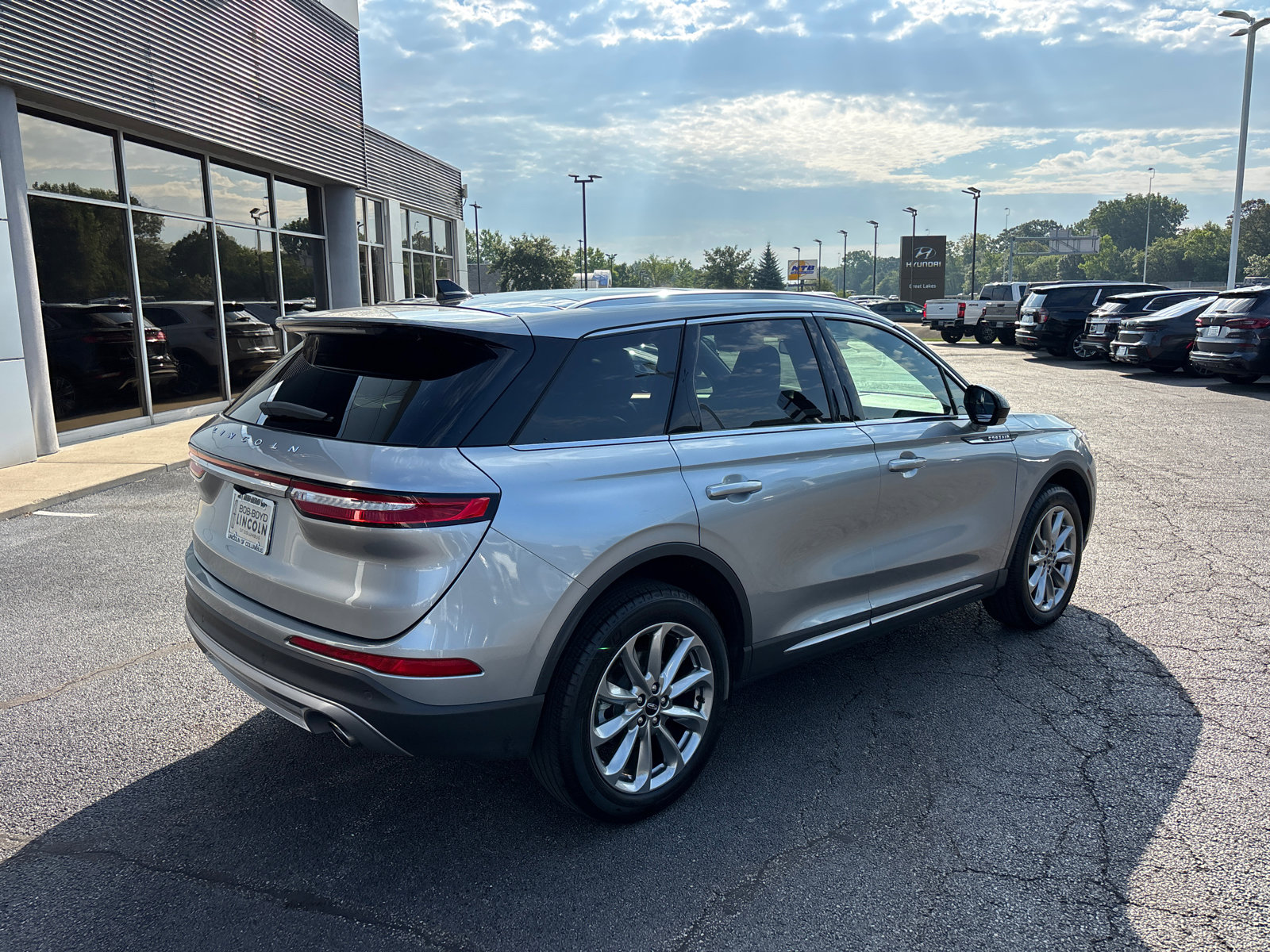 Certified 2022 Lincoln Corsair AWD w/ Premium Package image 7