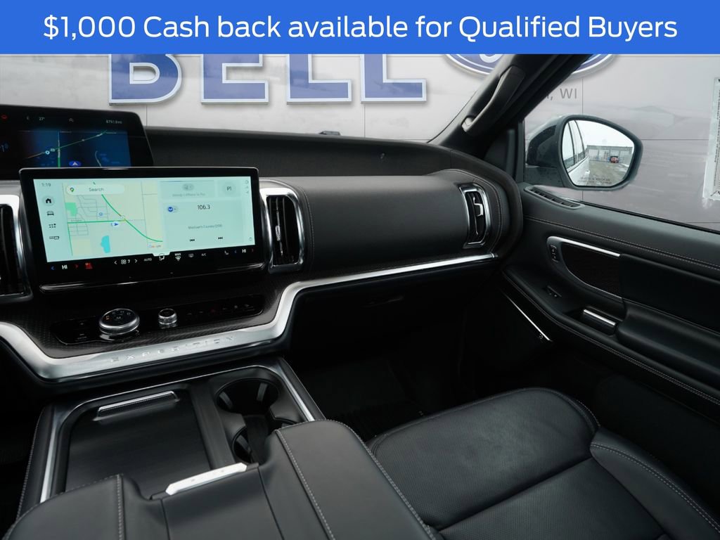 New 2025 Ford Expedition Max Platinum w/ Stealth Performance Package image 21