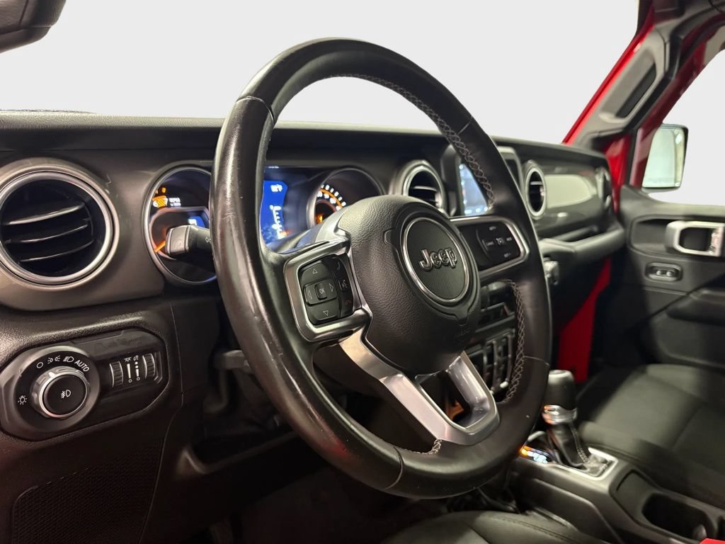 Used 2019 Jeep Wrangler Unlimited Sahara w/ Safety Group AWD/4WD image 18