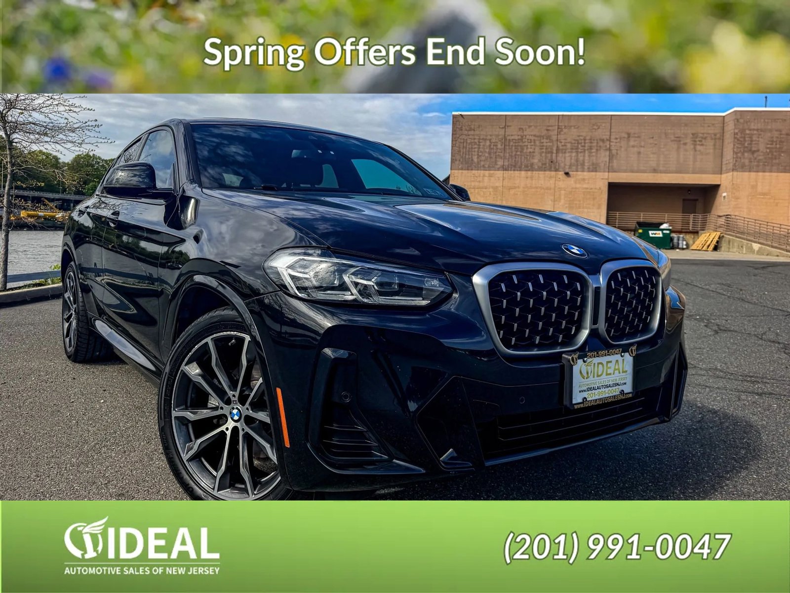 Used 2022 BMW X4 xDrive30i w/ M Sport Package 2 image 1