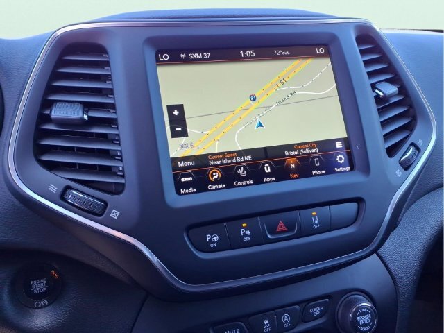 Used 2023 Jeep Cherokee Altitude Lux AWD/4WD image 26
