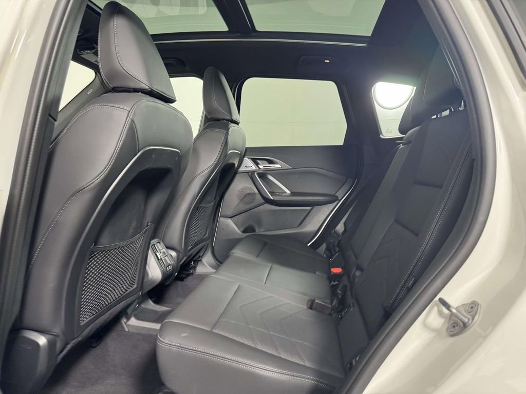 Used 2023 BMW X1 xDrive28i w/ Premium Package AWD/4WD image 31