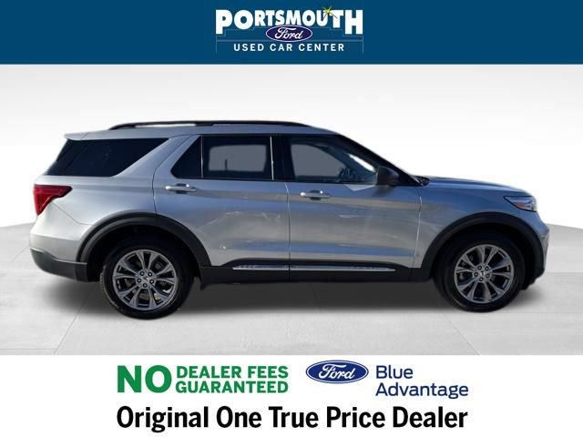 Used 2022 Ford Explorer XLT w/ Equipment Group 202A image 6