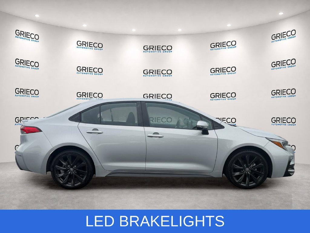 Used 2023 Toyota Corolla SE w/ SE Premium Package FWD image 8