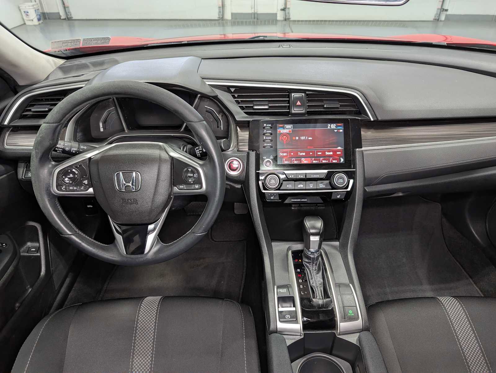 Used 2019 Honda Civic EX image 18