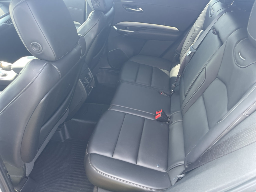 Used 2020 Cadillac XT4 Premium Luxury w/ Cold Weather Package AWD/4WD image 24