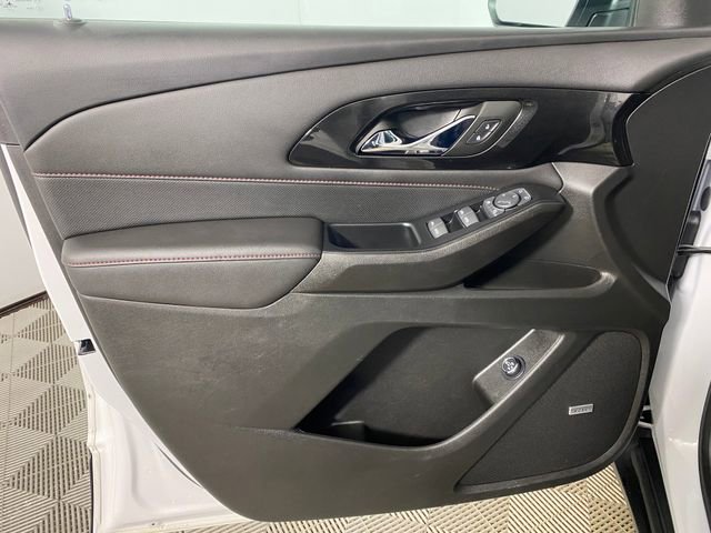 Certified 2023 Chevrolet Traverse RS image 13