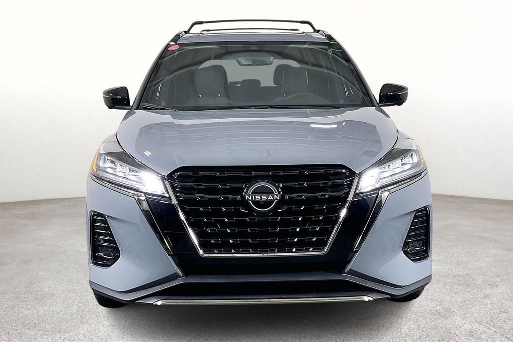 Used 2024 Nissan Kicks SR w/ SR Premium Package image 5