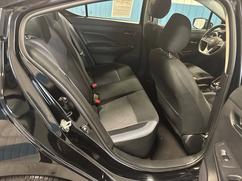 Used 2023 Nissan Versa SV image 30