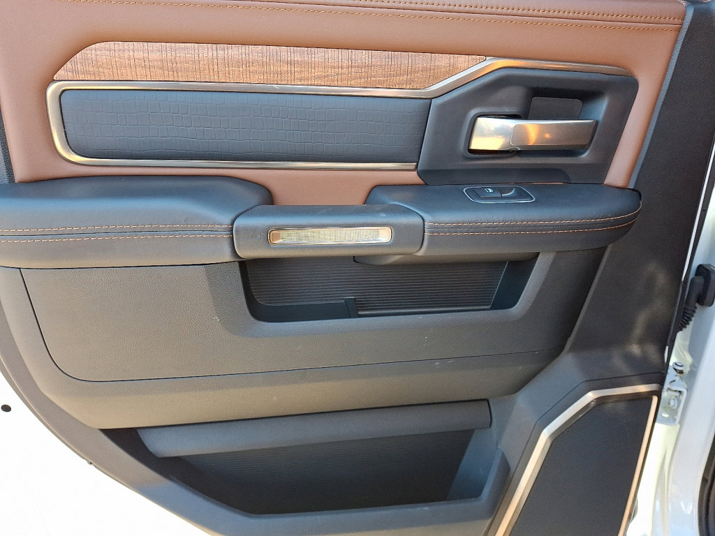 Certified 2024 RAM 3500 Limited image 19