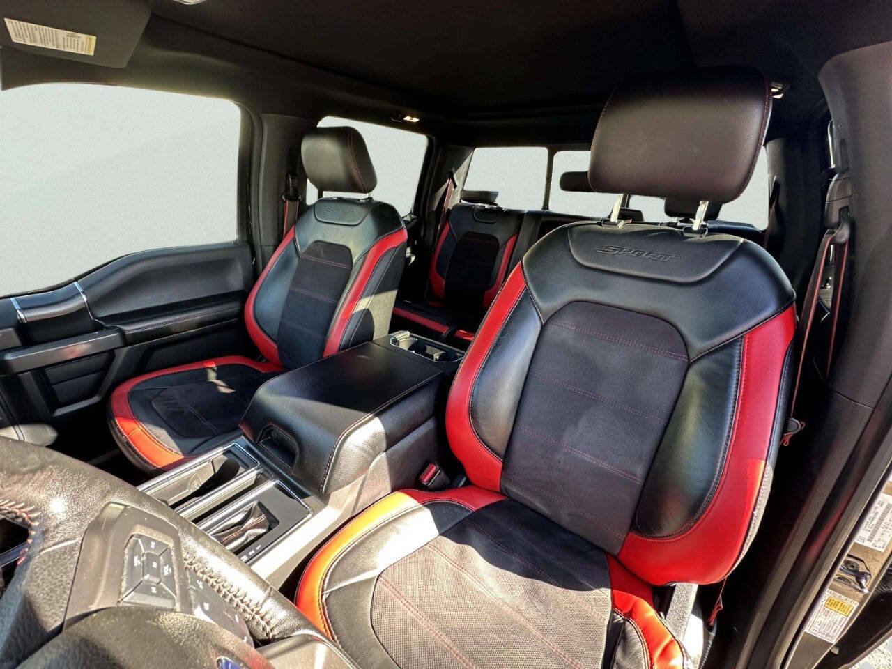 Used 2016 Ford F150 Lariat w/ Equipment Group 502A Luxury AWD/4WD image 19