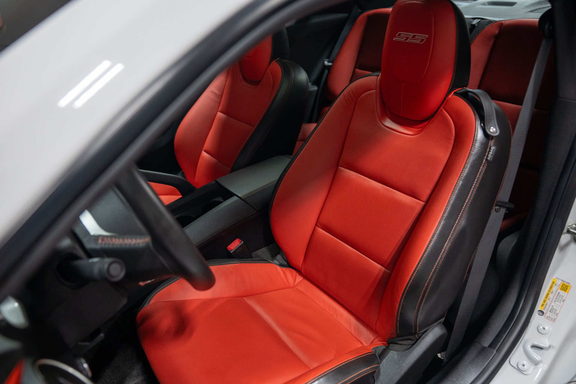 Used 2010 Chevrolet Camaro SS w/ RS Package RWD image 13