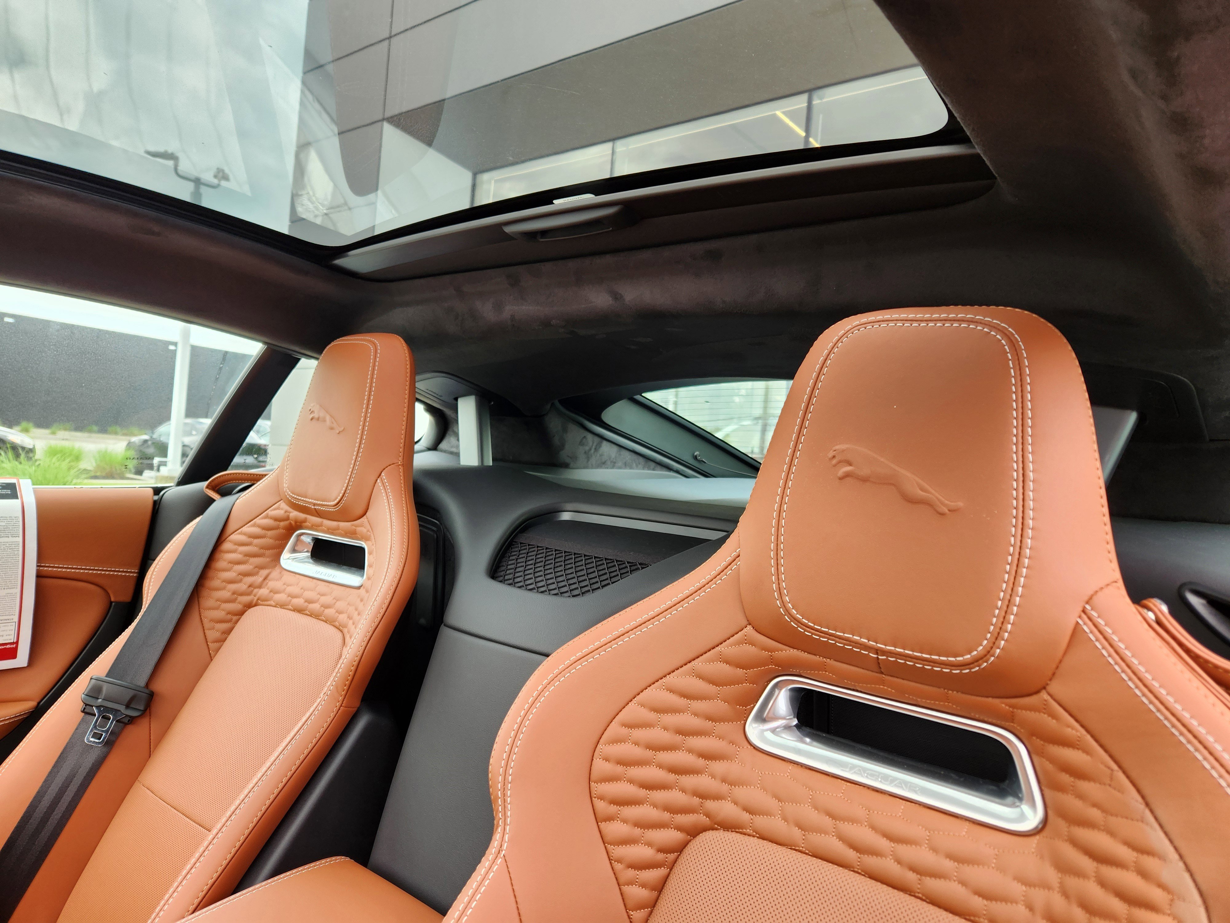 Used 2024 Jaguar F-TYPE R AWD/4WD image 10