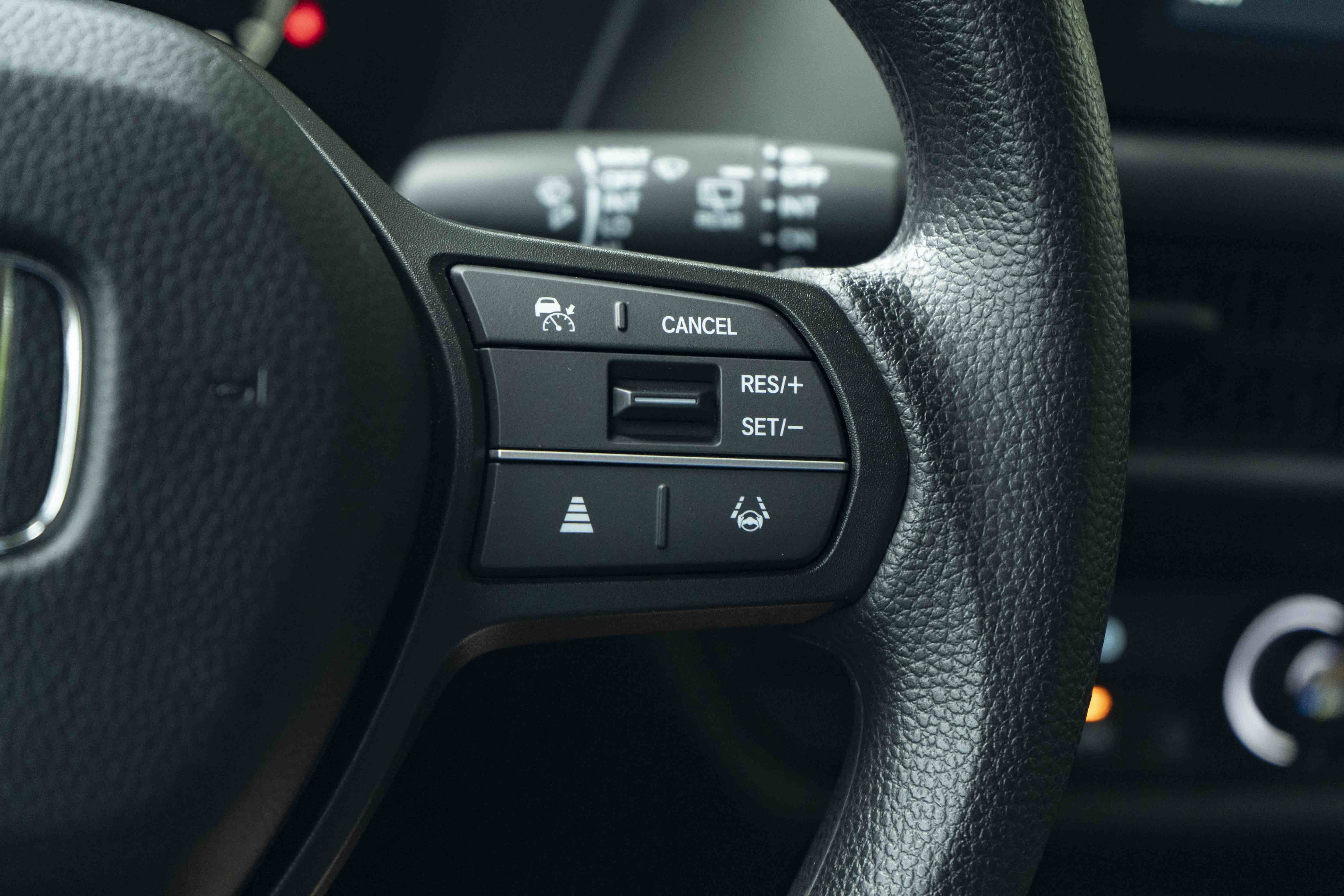 Certified 2026 Honda HR-V LX image 21