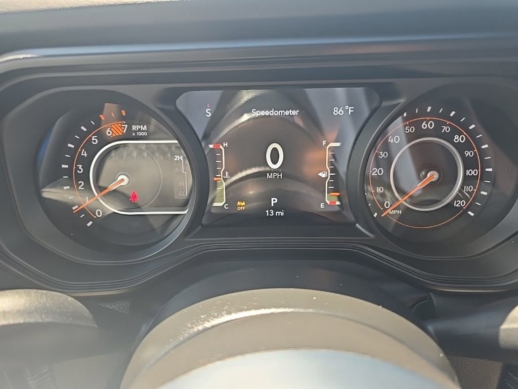 New 2025 Jeep Wrangler Unlimited Sahara AWD/4WD image 13