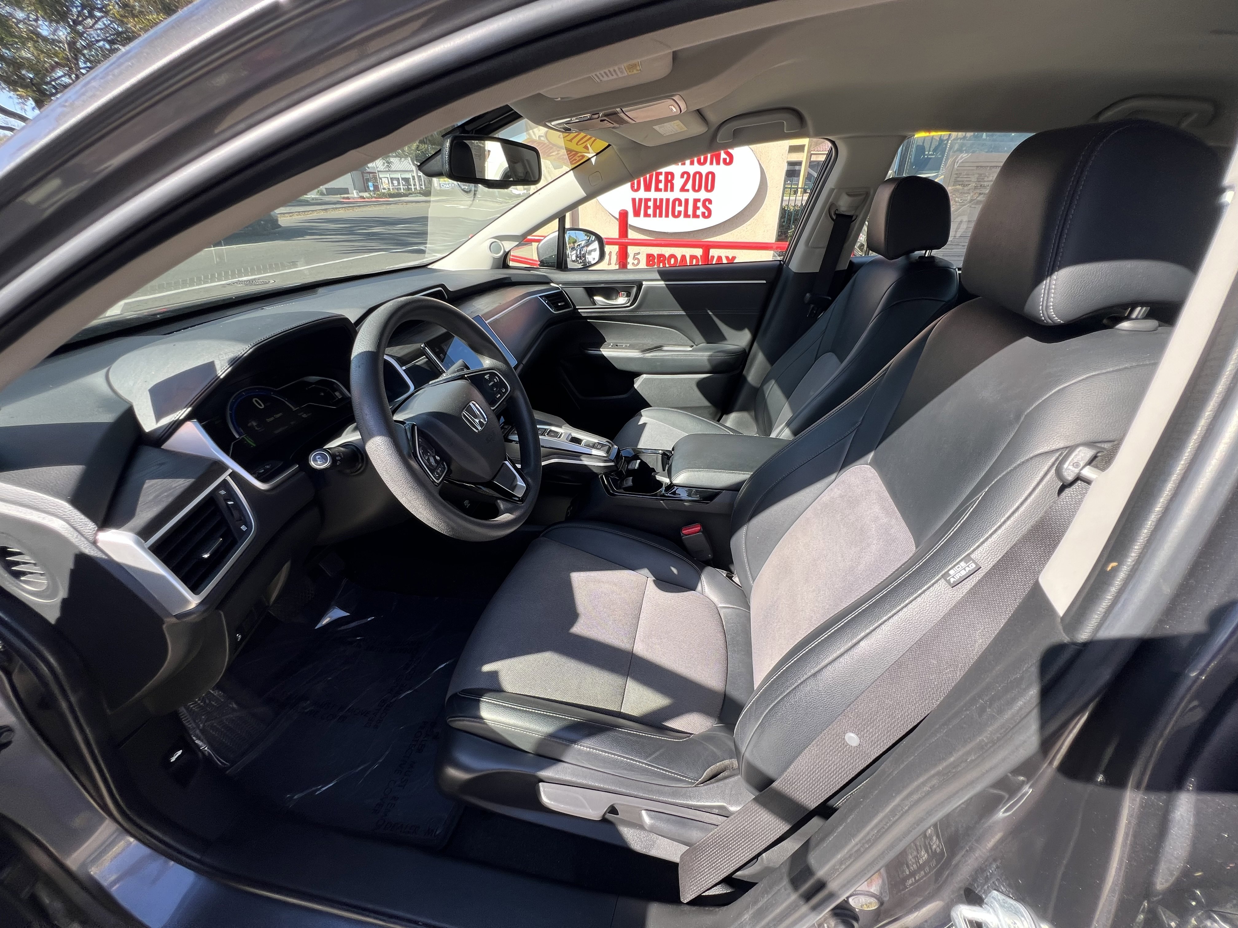 Used 2018 Honda Clarity Plug-In Hybrid image 15