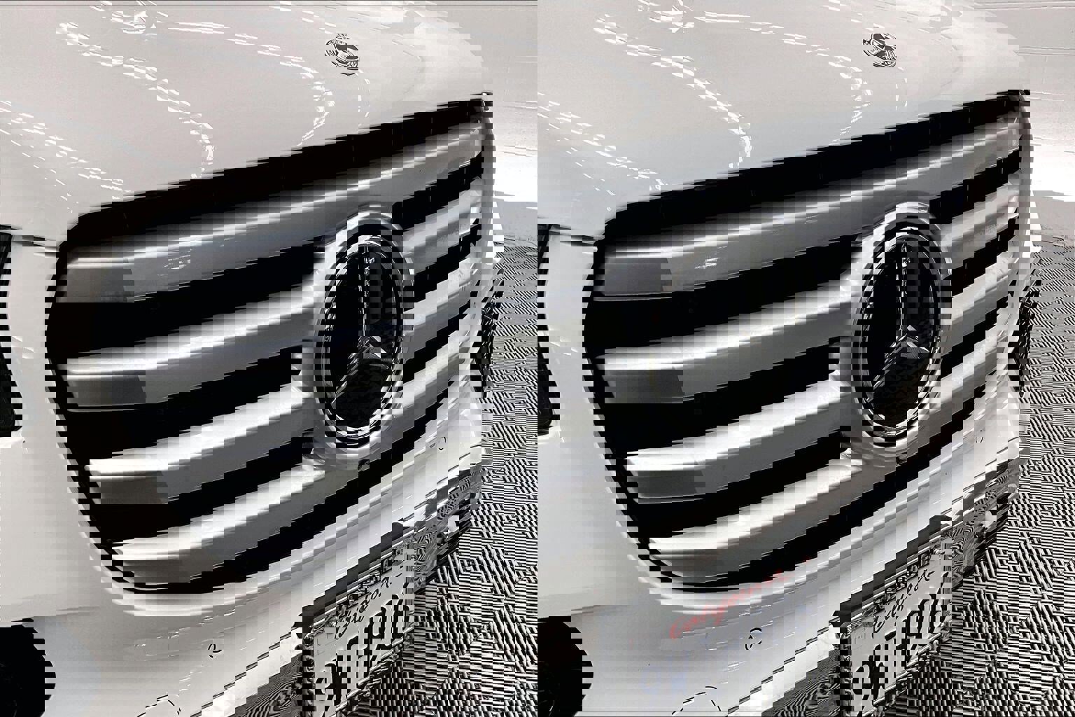 Used 2026 Mercedes-Benz GLS 450 4MATIC image 30