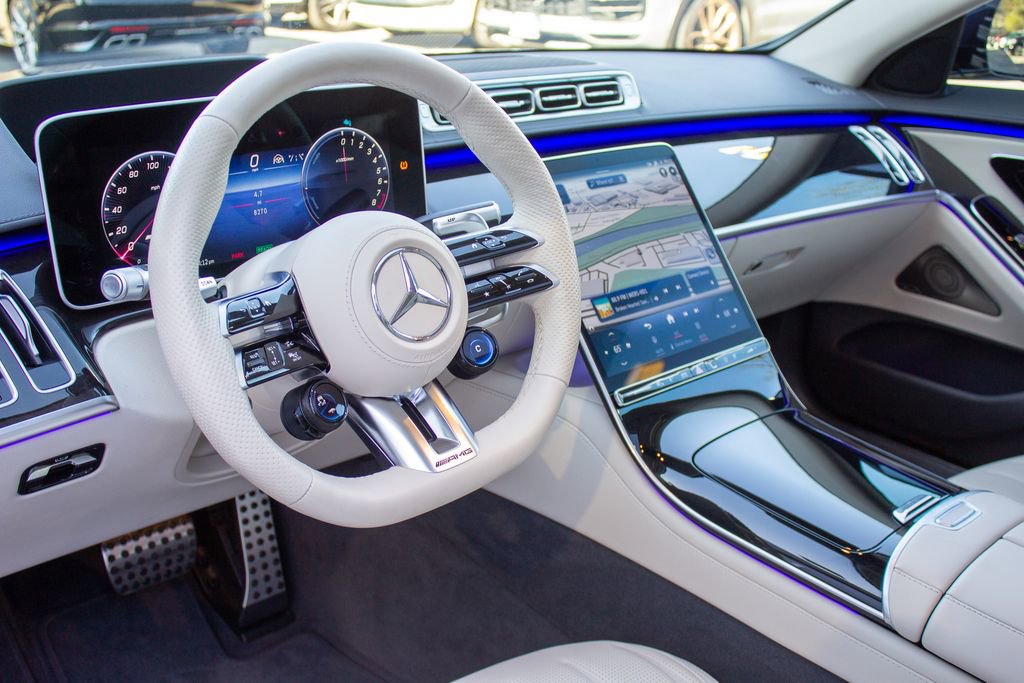 Used 2024 Mercedes-Benz S 63 AMG S image 11