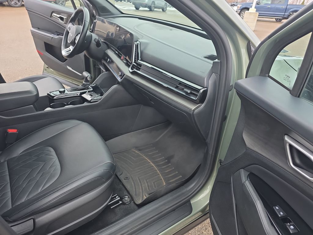 Used 2023 Kia Sportage X-Line image 10