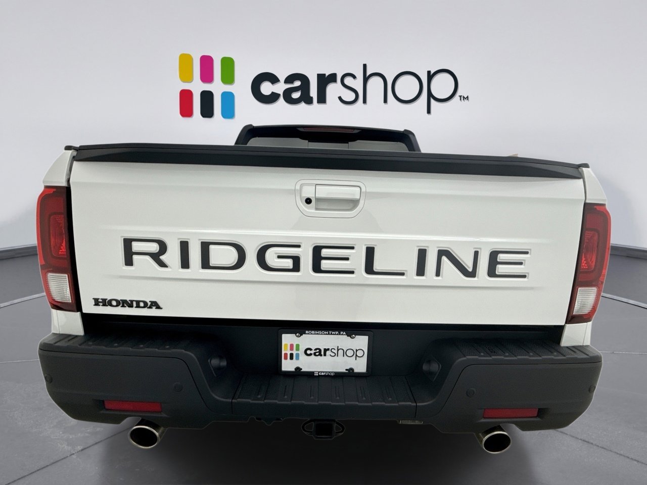 Used 2025 Honda Ridgeline Black Edition image 4