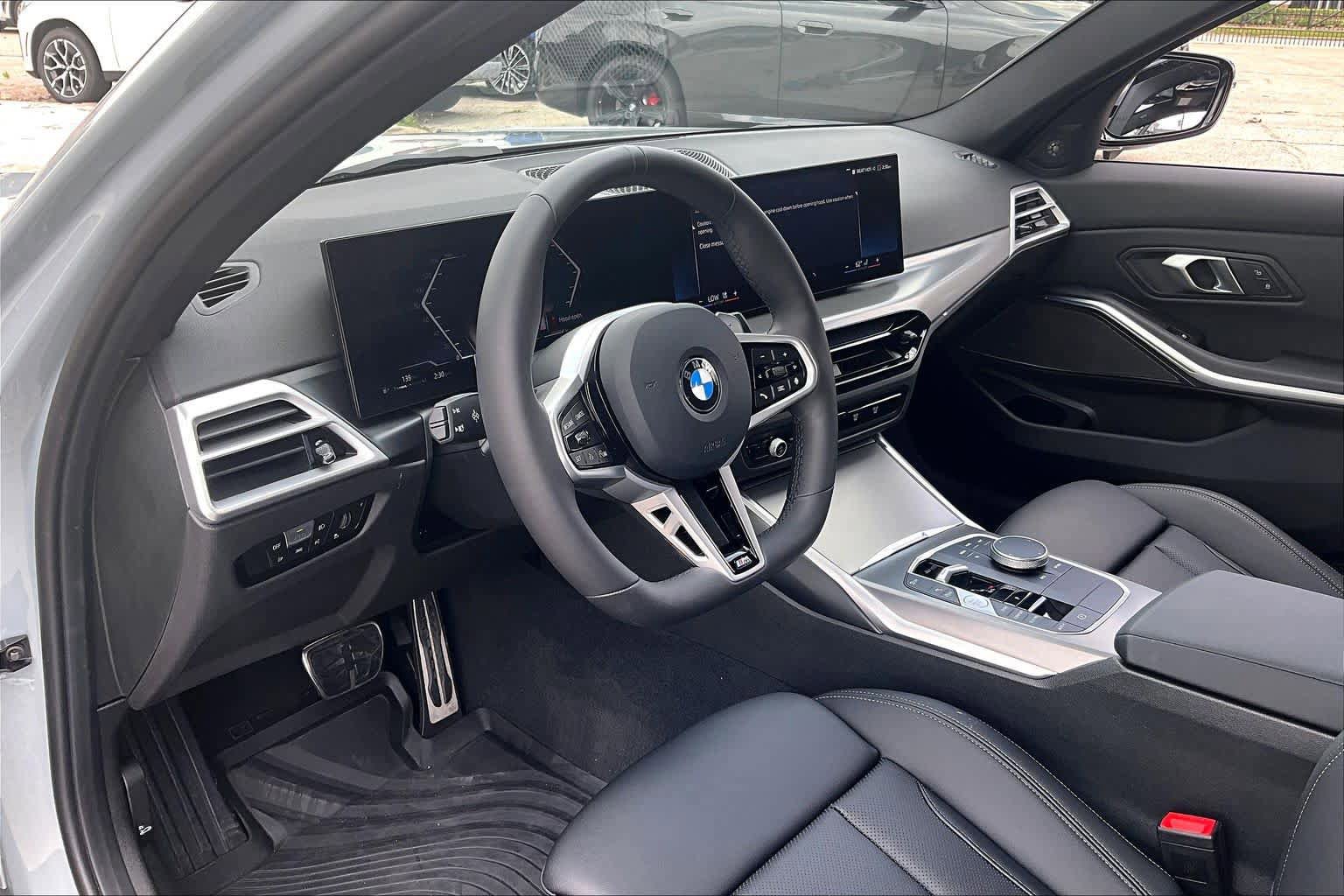 Used 2026 BMW 330i Sedan w/ M Sport Package RWD image 16