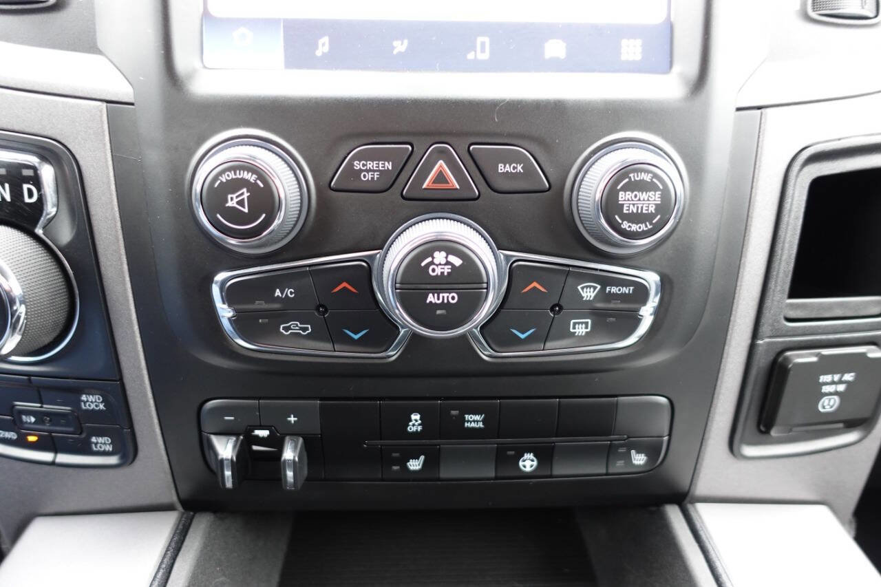 Used 2023 RAM 1500 Express w/ Wheel & Sound Group image 41