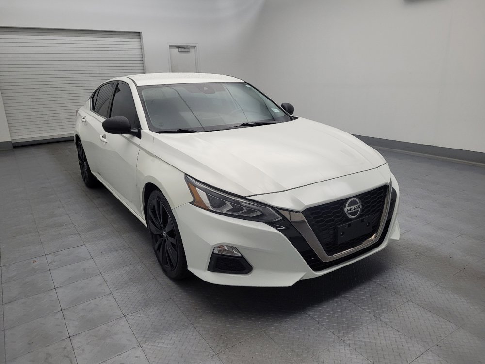 Used 2020 Nissan Altima 2.5 SR FWD image 13