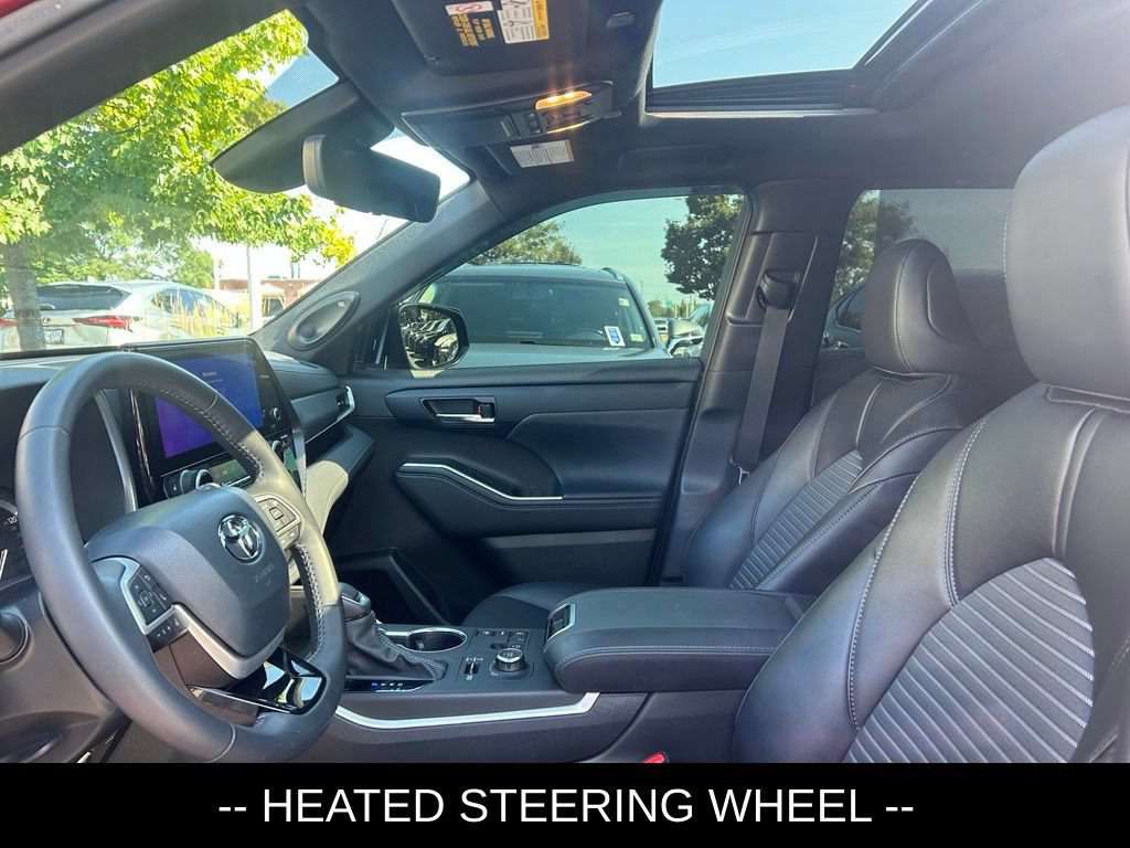 Used 2024 Toyota Highlander XSE AWD/4WD image 7